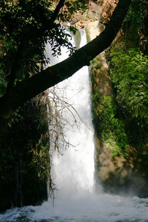 10-waterfall