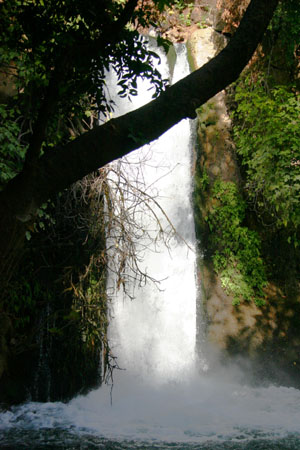 11-waterfall