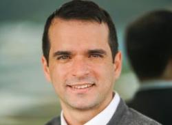 פרופ' יניב רומנו, חבר האקדמיה הצעירה הישראלית וחבר סגל בעל מינוי משותף בפקולטה ובפקולטה להנדסת חשמל בראיון ל-Ynet